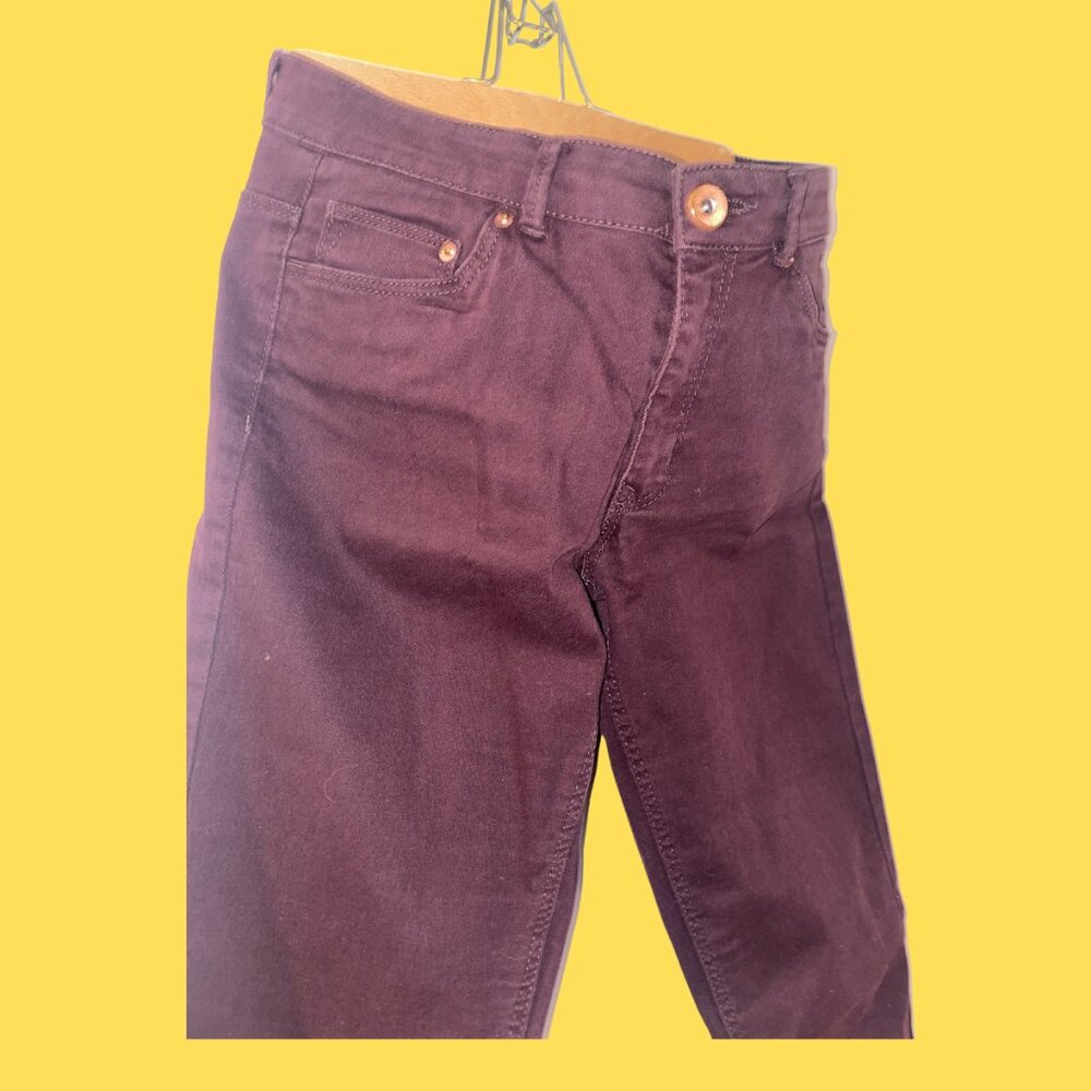 💜 Purple Women’s Pants – Size 8 – Stylish and Comfy! 💜